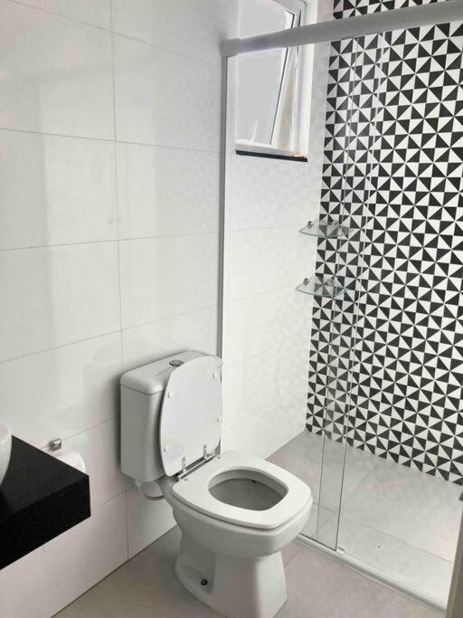 Casa Agradavel Com Piscina Ha 1 Quadra Da Praia. 伯迪亚哥 外观 照片